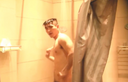 Mukim Kinongke basketball player friend got into the shower 4